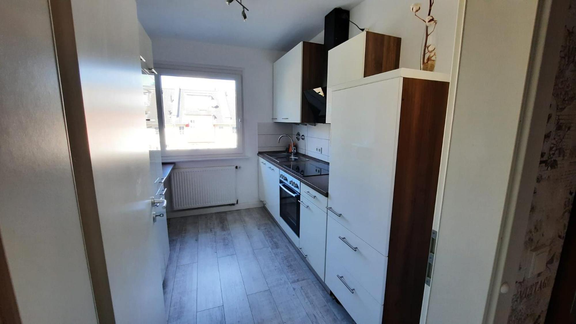 Ruhig Gelegene 2-Zi Fewo, Wallbox, Balkon Essen Exterior photo